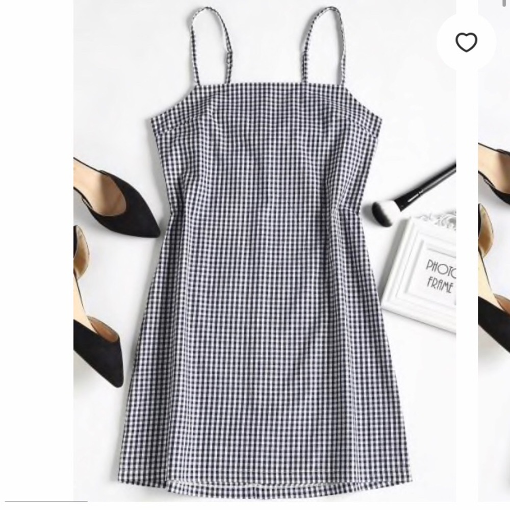 Cute, brand new, picnic gingham dress